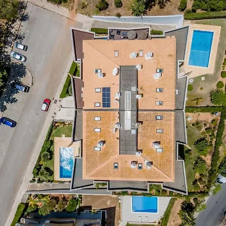 Casa Encosta Da Marina